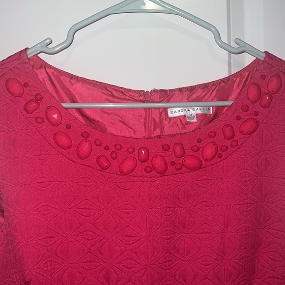 Sandra Darren size 16 Pink dress w pockets & beaded neckline geometric pattern - Picture 3 of 9